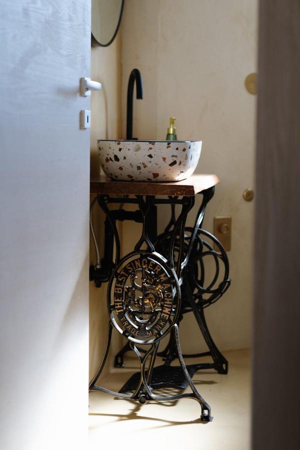 Pula City Apartment With Private Parking Free 외부 사진