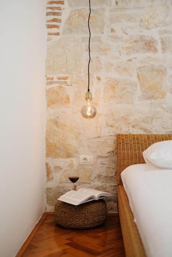 Pula City Apartment With Private Parking Free 외부 사진