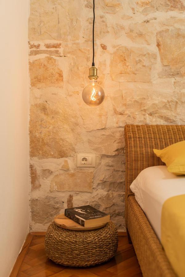 Pula City Apartment With Private Parking Free 외부 사진